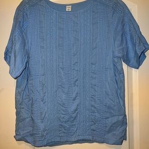 Old Navy blue pleated and beautiful detailed short sleeve blouse
